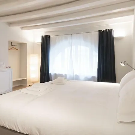 Italianway - Rosales 1 Flat *
