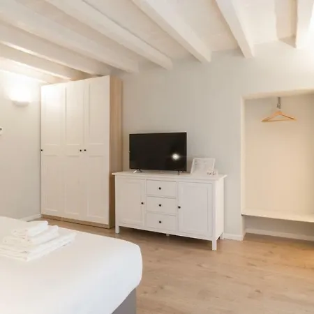 Apartmán Italianway - Rosales 1 Flat *
